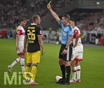 19.09.2026, Fussball 1. Bundesliga 2026/2027, 4.Spieltag, VfB Stuttgart - Borussia Dortmund, in der MHP-Arena Stuttgart, Julian Ryerson (Borussia Dortmund) sieht die gelbe Karte vonTobias Stieler (Deutschland).
 

