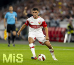 19.09.2026, Fussball 1. Bundesliga 2026/2027, 4.Spieltag, VfB Stuttgart - Borussia Dortmund, in der MHP-Arena Stuttgart, Bilal El Khannouss (Stuttgart) am Ball 