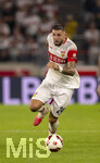 19.09.2026, Fussball 1. Bundesliga 2026/2027, 4.Spieltag, VfB Stuttgart - Borussia Dortmund, in der MHP-Arena Stuttgart, Jeff Chabot (Stuttgart) am Ball 
