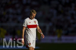 19.09.2026, Fussball 1. Bundesliga 2026/2027, 4.Spieltag, VfB Stuttgart - Borussia Dortmund, in der MHP-Arena Stuttgart, Chris Führich (Stuttgart) beim Aufwärmen im Streiflicht.