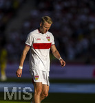 19.09.2026, Fussball 1. Bundesliga 2026/2027, 4.Spieltag, VfB Stuttgart - Borussia Dortmund, in der MHP-Arena Stuttgart, Chris Führich (Stuttgart) beim Aufwärmen im Streiflicht.