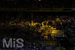 19.09.2026, Fussball 1. Bundesliga 2026/2027, 4.Spieltag, VfB Stuttgart - Borussia Dortmund, in der MHP-Arena Stuttgart, Fans Dortmund im Streiflicht 