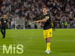 19.09.2026, Fussball 1. Bundesliga 2026/2027, 4.Spieltag, VfB Stuttgart - Borussia Dortmund, in der MHP-Arena Stuttgart, Schlussjubel, Nico Schlotterbeck (Borussia Dortmund) 
