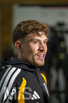 22.09.2026, Fussball DFB-Nationalmannschaft Deutschland, Trainingslager in Herzogenaurach, im Homeground bei ADIDAS, vor den UEFA Nations League Spielen, Medien-Mixed-Zone mit drei Spielern der Nationalmannschaft im Gespräch mit der anwesenden Presse. Philipp Treu (Deutschland) am Mikrofon.