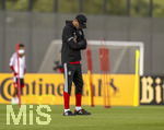 22.09.2026, Fussball DFB-Nationalmannschaft Deutschland, Trainingslager in Herzogenaurach, im Homeground bei ADIDAS, vor den UEFA Nations League Spielen, Bundestrainer Jürgen Klopp (Deutschland) nachdenklich 