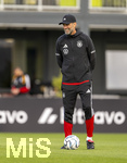 22.09.2026, Fussball DFB-Nationalmannschaft Deutschland, Trainingslager in Herzogenaurach, im Homeground bei ADIDAS, vor den UEFA Nations League Spielen, Bundestrainer Jürgen Klopp (Deutschland) lachend 