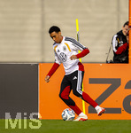 22.09.2026, Fussball DFB-Nationalmannschaft Deutschland, Trainingslager in Herzogenaurach, im Homeground bei ADIDAS, vor den UEFA Nations League Spielen, Jamal Musiala (Deutschland) am Ball 