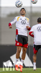 22.09.2026, Fussball DFB-Nationalmannschaft Deutschland, Trainingslager in Herzogenaurach, im Homeground bei ADIDAS, vor den UEFA Nations League Spielen, Nadiem Amiri (Deutschland) am Ball.
