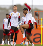 22.09.2026, Fussball DFB-Nationalmannschaft Deutschland, Trainingslager in Herzogenaurach, im Homeground bei ADIDAS, vor den UEFA Nations League Spielen,  re: Kevin Schade (Deutschland) am Ball 