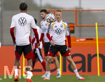 22.09.2026, Fussball DFB-Nationalmannschaft Deutschland, Trainingslager in Herzogenaurach, im Homeground bei ADIDAS, vor den UEFA Nations League Spielen, Chris Führich (Deutschland) am Ball 