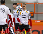 22.09.2026, Fussball DFB-Nationalmannschaft Deutschland, Trainingslager in Herzogenaurach, im Homeground bei ADIDAS, vor den UEFA Nations League Spielen, Chris Führich (Deutschland) am Ball 