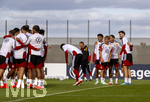22.09.2026, Fussball DFB-Nationalmannschaft Deutschland, Trainingslager in Herzogenaurach, im Homeground bei ADIDAS, vor den UEFA Nations League Spielen, Spassiges Training, mit Nathaniel Brown (Deutschland), Hennes Behrens (Deutschland), Younes Ebnoutalib (Deutschland), 