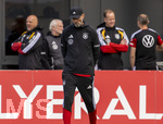22.09.2026, Fussball DFB-Nationalmannschaft Deutschland, Trainingslager in Herzogenaurach, im Homeground bei ADIDAS, vor den UEFA Nations League Spielen, Bundestrainer Jürgen Klopp (Deutschland) nachdenklich  