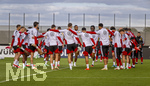 22.09.2026, Fussball DFB-Nationalmannschaft Deutschland, Trainingslager in Herzogenaurach, im Homeground bei ADIDAS, vor den UEFA Nations League Spielen, Younes Ebnoutalib (Deutschland), Nadiem Amiri (Deutschland), Chris Führich (Deutschland), Hennes Behrens (Deutschland), Josha Vagnoman (Deutschland), Karim Adeyemi (Deutschland), 