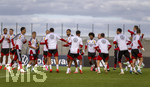 22.09.2026, Fussball DFB-Nationalmannschaft Deutschland, Trainingslager in Herzogenaurach, im Homeground bei ADIDAS, vor den UEFA Nations League Spielen, Younes Ebnoutalib (Deutschland), Nadiem Amiri (Deutschland), Chris Führich (Deutschland), Hennes Behrens (Deutschland), Josha Vagnoman (Deutschland), Karim Adeyemi (Deutschland), 