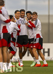 22.09.2026, Fussball DFB-Nationalmannschaft Deutschland, Trainingslager in Herzogenaurach, im Homeground bei ADIDAS, vor den UEFA Nations League Spielen, Spass beim Training, Joshua Kimmich (Deutschland), Younes Ebnoutalib (Deutschland), Felix Nmecha (Deutschland), Joshua Kimmich (Deutschland), Nathaniel Brown (Deutschland), Bambase Conte