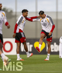 22.09.2026, Fussball DFB-Nationalmannschaft Deutschland, Trainingslager in Herzogenaurach, im Homeground bei ADIDAS, vor den UEFA Nations League Spielen, v.li: Bambase Conte, Younes Ebnoutalib (Deutschland) 