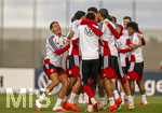 22.09.2026, Fussball DFB-Nationalmannschaft Deutschland, Trainingslager in Herzogenaurach, im Homeground bei ADIDAS, vor den UEFA Nations League Spielen, Spass beim training, li: Younes Ebnoutalib (Deutschland) 
