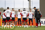 22.09.2026, Fussball DFB-Nationalmannschaft Deutschland, Trainingslager in Herzogenaurach, im Homeground bei ADIDAS, vor den UEFA Nations League Spielen, Bundestrainer Jürgen Klopp (Deutschland) hält eine Rede vor seinen Spielern 