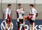 22.09.2026, Fussball DFB-Nationalmannschaft Deutschland, Trainingslager in Herzogenaurach, im Homeground bei ADIDAS, vor den UEFA Nations League Spielen, Finn Dahmen (GER).