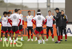 22.09.2026, Fussball DFB-Nationalmannschaft Deutschland, Trainingslager in Herzogenaurach, im Homeground bei ADIDAS, vor den UEFA Nations League Spielen, Bundestrainer Jürgen Klopp (Deutschland) hält eine Rede vor seinen Spielern 