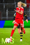 22.09.2026, Unterhaching, Deutschland. UEFA Women's Champions League, 1. Spieltag der Ligaphase: FC Bayern München Frauen gegen Manchester City. UWCL-Auftakt der FC Bayern Frauen und erstes UWCL-Pflichtspiel im neuen Zuhause Sportpark Unterhaching. Pernille Harder (FC Bayern Frauen)
