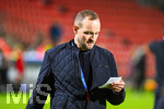 22.09.2026, Unterhaching, Deutschland. UEFA Women's Champions League, 1. Spieltag der Ligaphase: FC Bayern München Frauen gegen Manchester City. UWCL-Auftakt der FC Bayern Frauen und erstes UWCL-Pflichtspiel im neuen Zuhause Sportpark Unterhaching. Josef Thaurer (Pressesprecher, FC Bayern Frauen)