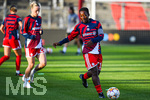 22.09.2026, Unterhaching, Deutschland. UEFA Women's Champions League, 1. Spieltag der Ligaphase: FC Bayern München Frauen gegen Manchester City. UWCL-Auftakt der FC Bayern Frauen und erstes UWCL-Pflichtspiel im neuen Zuhause Sportpark Unterhaching. Bernadette Amani (FC Bayern Frauen)