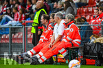 22.09.2026, Unterhaching, Deutschland. UEFA Women's Champions League, 1. Spieltag der Ligaphase: FC Bayern München Frauen gegen Manchester City. UWCL-Auftakt der FC Bayern Frauen und erstes UWCL-Pflichtspiel im neuen Zuhause Sportpark Unterhaching. Rotes Kreuz am Spielfeld.