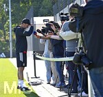 23.09.2026, Fussball DFB-Nationalmannschaft Deutschland, Trainingslager in Herzogenaurach, im Homeground bei ADIDAS, vor den UEFA Nations League Spielen,       Trainer Jürgen Klopp (Deutschland) beim Interview