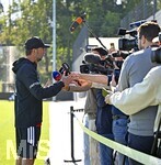 23.09.2026, Fussball DFB-Nationalmannschaft Deutschland, Trainingslager in Herzogenaurach, im Homeground bei ADIDAS, vor den UEFA Nations League Spielen,       Trainer Jürgen Klopp (Deutschland) beim Interview