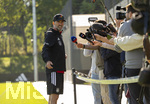 23.09.2026, Fussball DFB-Nationalmannschaft Deutschland, Trainingslager in Herzogenaurach, im Homeground bei ADIDAS, vor den UEFA Nations League Spielen, Bundestrainer Jürgen Klopp (Deutschland) gibt Interwiews während des Trainings 