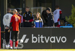 23.09.2026, Fussball DFB-Nationalmannschaft Deutschland, Trainingslager in Herzogenaurach, im Homeground bei ADIDAS, vor den UEFA Nations League Spielen, Bundestrainer Jürgen Klopp (Deutschland) mit dem Staff, mitte: Dr. Silja Friedsam (Teamärztin)