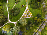 24.09.2026,  Bad Wörishofen im Unterallgäu. Barfusspfad im Kurpark als Luftaufnahme mit der Perspektive von Oben.