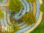 24.09.2026,  Bad Wörishofen im Unterallgäu. Barfusspfad im Kurpark als Luftaufnahme mit der Perspektive von Oben.