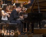 25.09.2026, Internationales Klassikfestival: Festival der Nationen 2026, im Kurhaus Bad Wörishofen (Unterallgäu), Klassik for Kids: Kostenloses Schulkonzert für Schülerinnen und Schüler mit dem vbw-Festivalorchester, Christoph Adt (Dirigent), und dem Stargast Pianist Igor Levit.