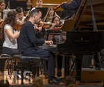 25.09.2026, Internationales Klassikfestival: Festival der Nationen 2026, im Kurhaus Bad Wörishofen (Unterallgäu), Klassik for Kids: Kostenloses Schulkonzert für Schülerinnen und Schüler mit dem vbw-Festivalorchester, Christoph Adt (Dirigent), und dem Stargast Pianist Igor Levit.
