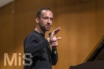 25.09.2026, Internationales Klassikfestival: Festival der Nationen 2026, im Kurhaus Bad Wörishofen (Unterallgäu), Klassik for Kids: Kostenloses Schulkonzert für Schülerinnen und Schüler mit dem vbw-Festivalorchester, Christoph Adt (Dirigent), und dem Stargast Pianist Igor Levit.