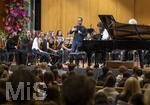25.09.2026, Internationales Klassikfestival: Festival der Nationen 2026, im Kurhaus Bad Wörishofen (Unterallgäu), Klassik for Kids: Kostenloses Schulkonzert für Schülerinnen und Schüler mit dem vbw-Festivalorchester, Christoph Adt (Dirigent), und dem Stargast Pianist Igor Levit.