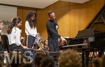 25.09.2026, Internationales Klassikfestival: Festival der Nationen 2026, im Kurhaus Bad Wörishofen (Unterallgäu), Klassik for Kids: Kostenloses Schulkonzert für Schülerinnen und Schüler mit dem vbw-Festivalorchester, Christoph Adt (Dirigent), und dem Stargast Pianist Igor Levit.