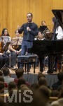 25.09.2026, Internationales Klassikfestival: Festival der Nationen 2026, im Kurhaus Bad Wörishofen (Unterallgäu), Klassik for Kids: Kostenloses Schulkonzert für Schülerinnen und Schüler mit dem vbw-Festivalorchester, Christoph Adt (Dirigent), und dem Stargast Pianist Igor Levit.