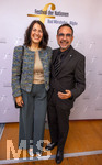26.09.2026, Internationales Klassikfestival: Festival der Nationen 2026, im Kurhaus Bad Wörishofen (Unterallgäu), Vor dem Eröffnungskonzert mit Sol Gabetta, VIP-Empfang der Ehrengäste, Klaus Holetschek (CSU) mit seiner Frau Birgit (li).