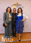 26.09.2026, Internationales Klassikfestival: Festival der Nationen 2026, im Kurhaus Bad Wörishofen (Unterallgäu), Vor dem Eröffnungskonzert mit Sol Gabetta, VIP-Empfang der Ehrengäste, re: Uschi Dämmrich von Luttitz (Ex-BR-Moderatorin) und Klaus Holetschek (CSU) mit seiner Frau Birgit (li).
