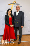 26.09.2026, Internationales Klassikfestival: Festival der Nationen 2026, im Kurhaus Bad Wörishofen (Unterallgäu), Vor dem Eröffnungskonzert mit Sol Gabetta, VIP-Empfang der Ehrengäste, Unternehmerin Dritta Schneider (li) Kirchheim, Schneider Kunststofftechnik 