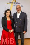26.09.2026, Internationales Klassikfestival: Festival der Nationen 2026, im Kurhaus Bad Wörishofen (Unterallgäu), Vor dem Eröffnungskonzert mit Sol Gabetta, VIP-Empfang der Ehrengäste, Unternehmerin Dritta Schneider (li) Kirchheim, Schneider Kunststofftechnik 
