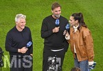 27.09.2026, Fussball UEFA Nations-League 2026/2027, 2.Spieltag, Deutschland - Griechenland, in der WWK-Arena Augsburg, v.l. TV Experte Bastian Schweinsteiger, Bundestrainer Jürgen Klopp (Deutschland) und TV Moderatorin Ester Sedlaczek (Deutschland).