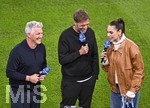 27.09.2026, Fussball UEFA Nations-League 2026/2027, 2.Spieltag, Deutschland - Griechenland, in der WWK-Arena Augsburg, v.l. TV Experte Bastian Schweinsteiger, Bundestrainer Jürgen Klopp (Deutschland) und TV Moderatorin Ester Sedlaczek (Deutschland).