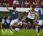 27.09.2026, Fussball UEFA Nations-League 2026/2027, 2.Spieltag, Deutschland - Griechenland, in der WWK-Arena Augsburg, v.l. Christos Zafeiris (Griechenland) gegen Josha Vagnoman (Deutschland) 