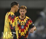 27.09.2026, Fussball UEFA Nations-League 2026/2027, 2.Spieltag, Deutschland - Griechenland, in der WWK-Arena Augsburg, v.l. Younes Ebnoutalib (Deutschland) und Joshua Kimmich (Deutschland) 