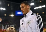 27.09.2026, Fussball UEFA Nations-League 2026/2027, 2.Spieltag, Deutschland - Griechenland, in der WWK-Arena Augsburg, Younes Ebnoutalib (Deutschland) läuft ein